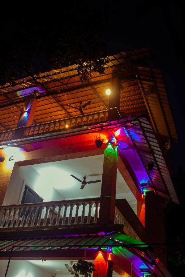 Bonds Hostel Candolim Dış mekan fotoğraf