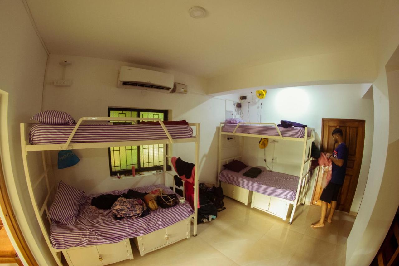 Bonds Hostel Candolim Dış mekan fotoğraf