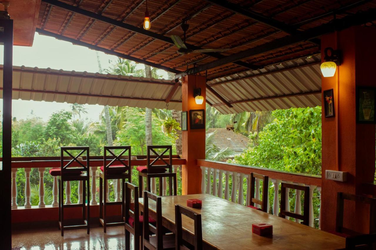 Bonds Hostel Candolim Dış mekan fotoğraf