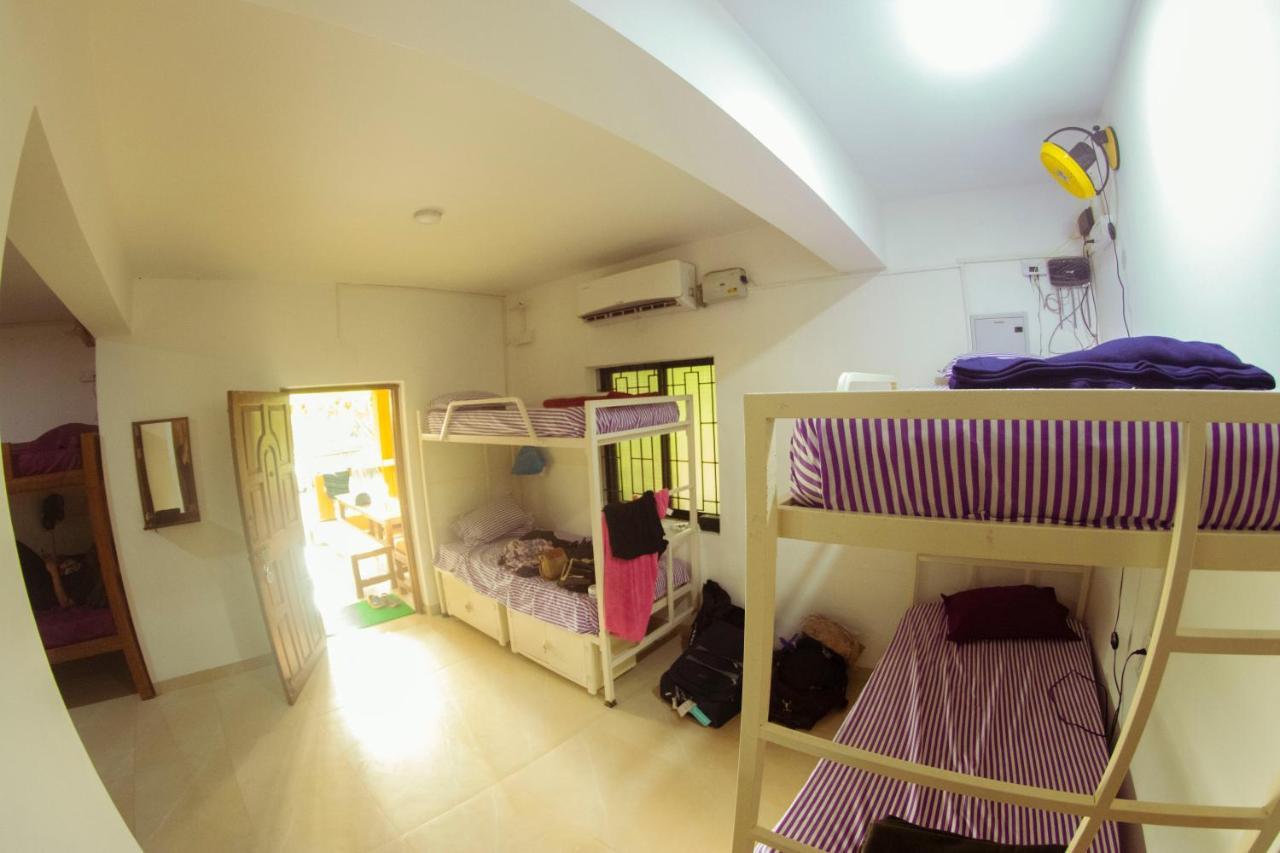 Bonds Hostel Candolim Dış mekan fotoğraf