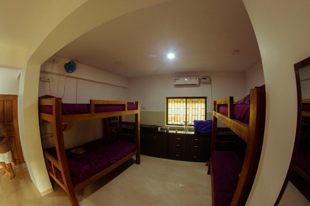 Bonds Hostel Candolim Dış mekan fotoğraf